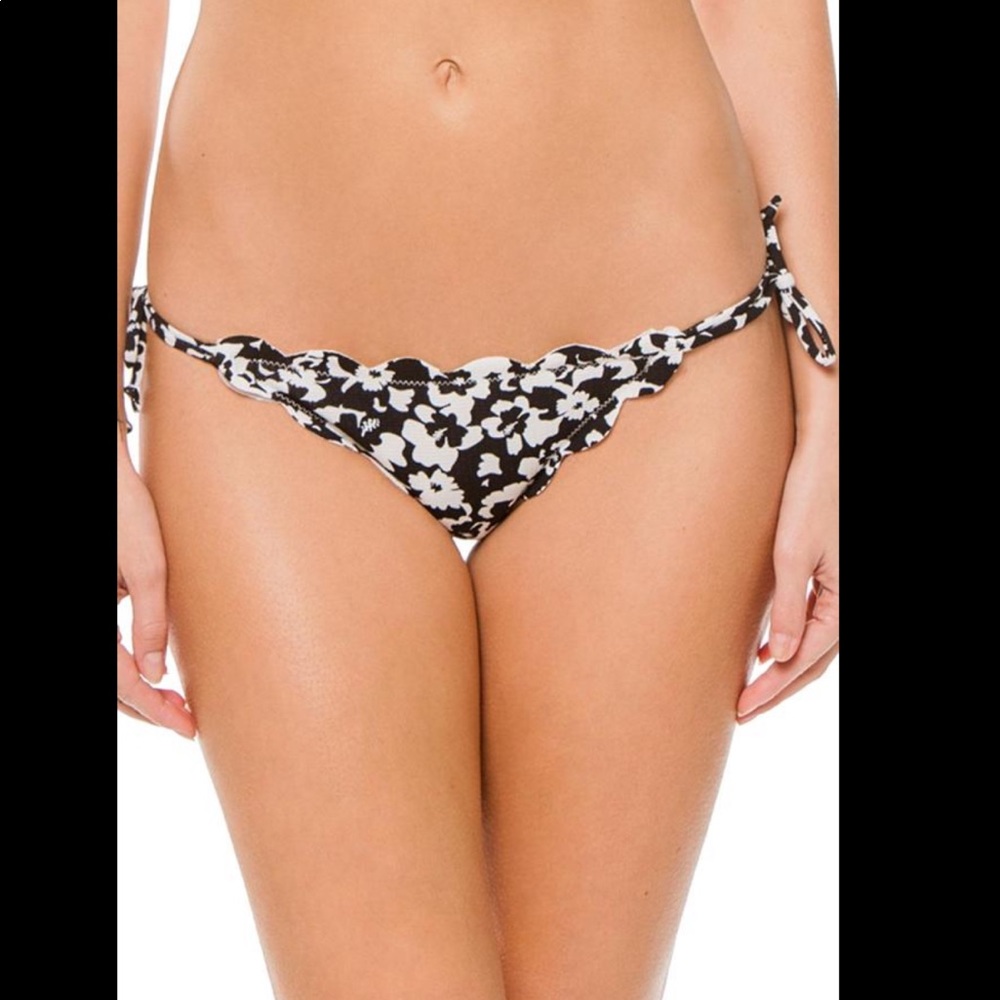 Marysia Swim Scalloped bottom
